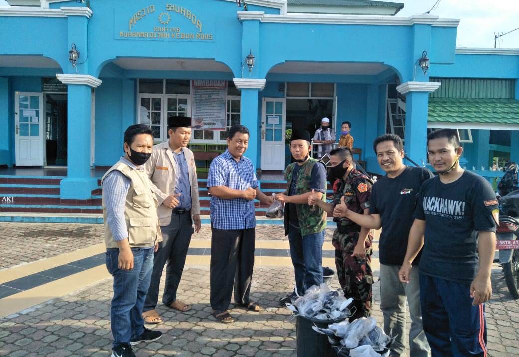 PWPM Bengkulu Salurkan Bantuan Ikan Segar untuk Menu Sahur Ramadan