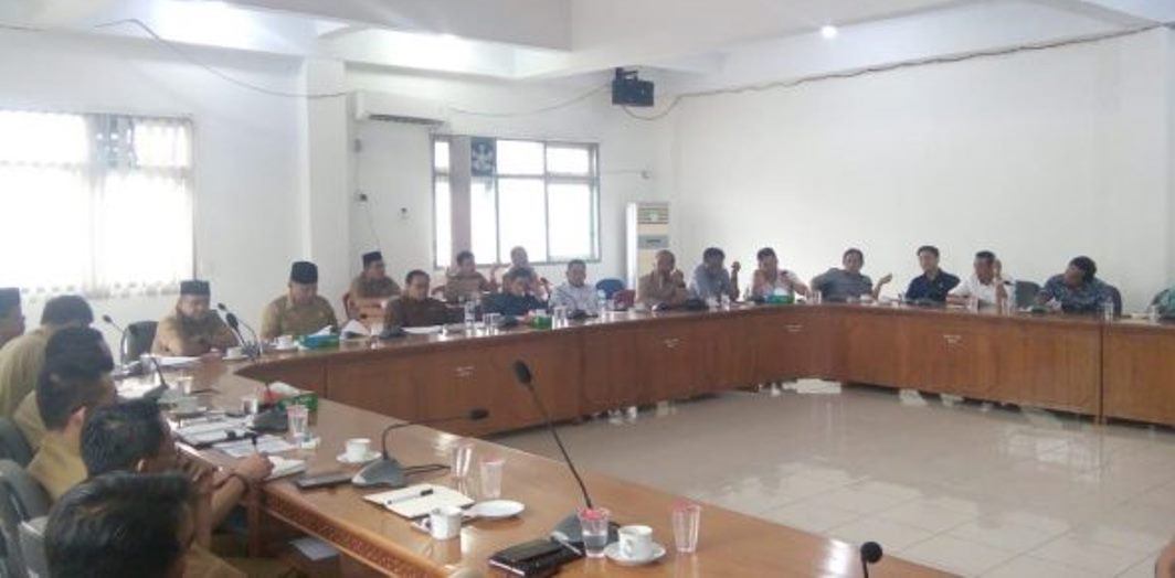 Pilkades Tertunda, DPRD Bengkulu Selatan Hearing Bersama DPMD