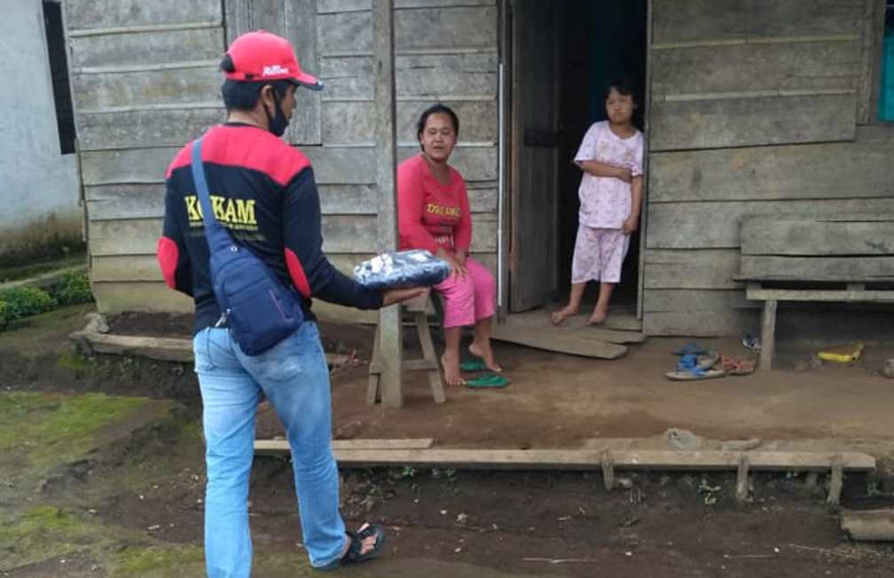 Ramadan di Tengah Wabah Covid-19: MDMC Rejang Lebong Berbagi Sembako