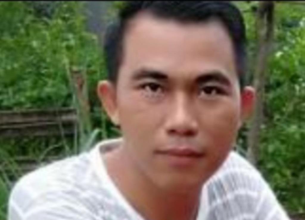 Guru Agama Ini Dipecat Hanya Lewat Pesan WA