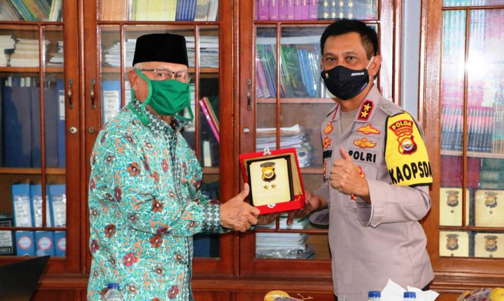 Perkuat Sinergi, Kapolda Bengkulu Kunjungi MUI dan Muhammadiyah