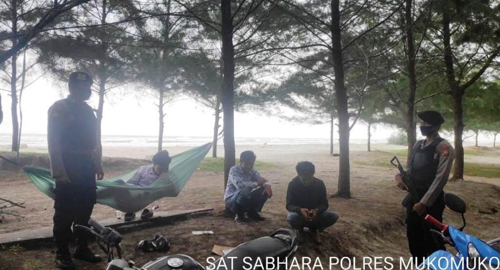 Patroli Dialogis, Polres Mukomuko Binluh Adaptasi Kebiasaan Baru