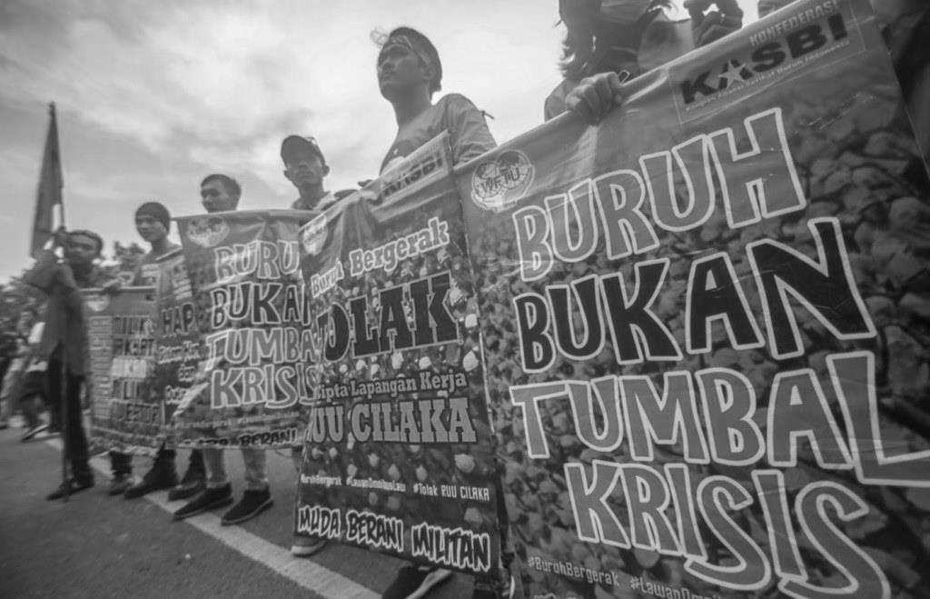 Karyawan vs Tunas Daihatsu, Ganyang Kapitalis!