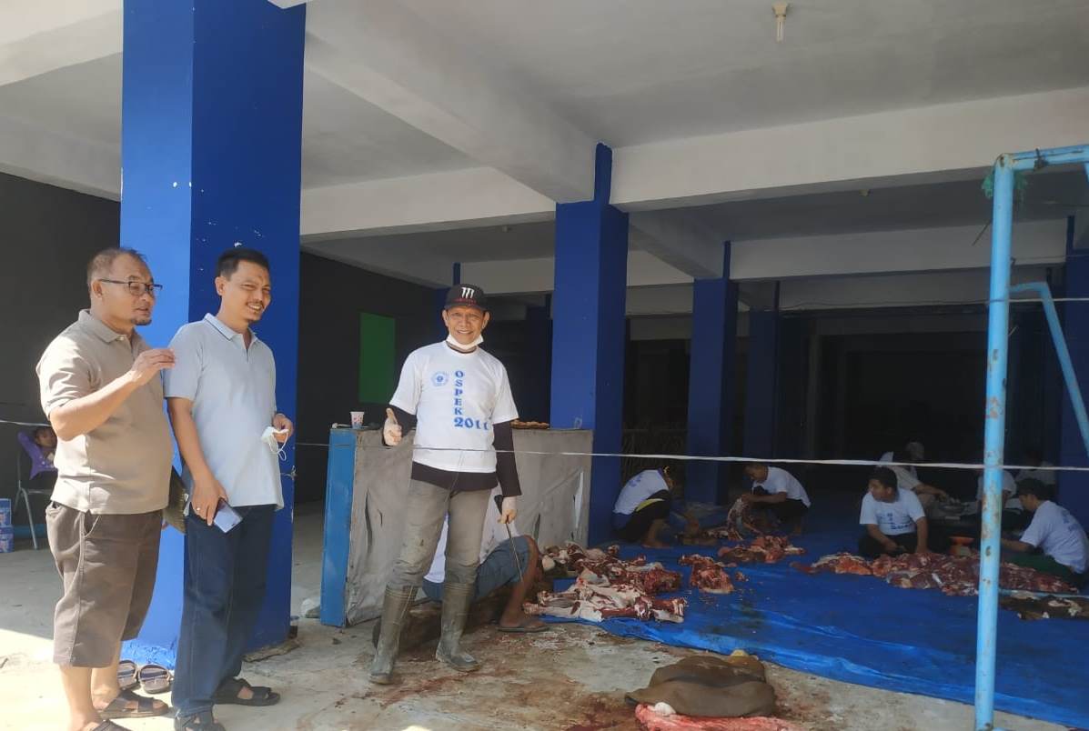 Unihaz Potong Hewan Kurban, Rektor: Spirit untuk Kebaikan, Habluminallah dan Habluminannas