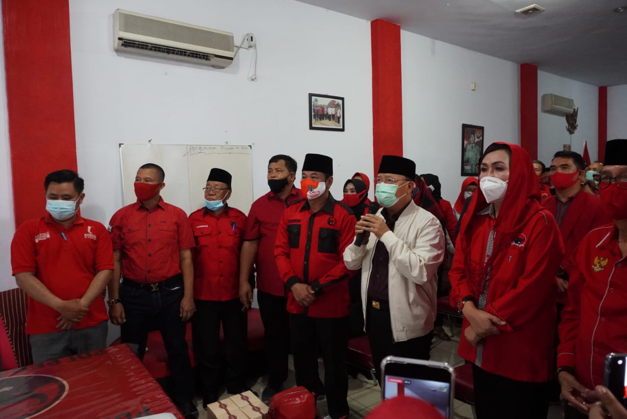 Rohidin–Rosjonsyah Kantongi Empat Formulir B.1-KWK