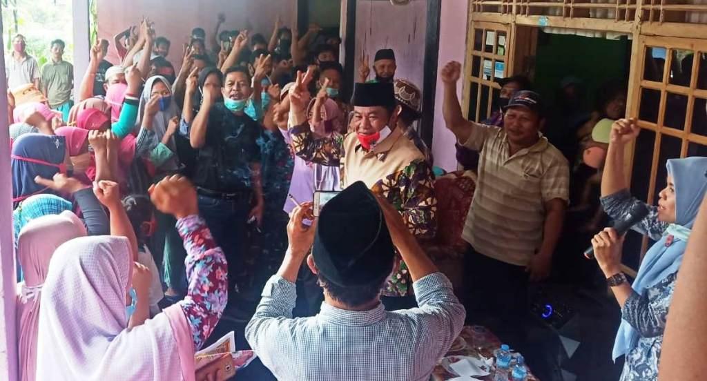Disambut Antusias, Warga Trans di Seluma Siap Menangkan R2