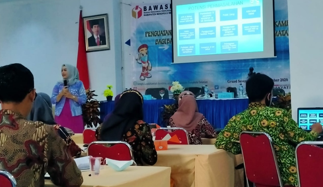 Gelar Bimtek, Bawaslu Bengkulu Selatan Perkuat Kapasitas Panwaslu dan Sosialisakan 3M