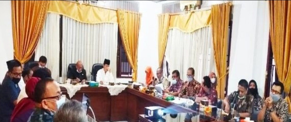 DPRD BU Bersama Eksekutif Gelar Rapat Pansus Atas Perubahan Perda Nomor 14 Tahun 2016