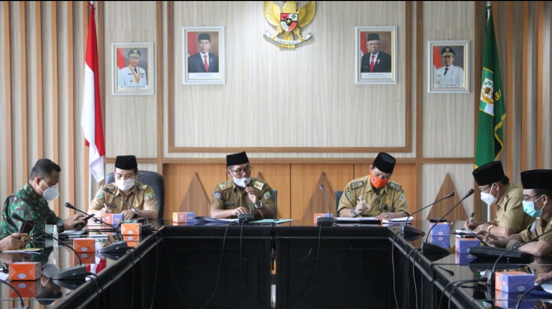 Rapat Evaluasi Penanganan Covid-19 di Bengkulu