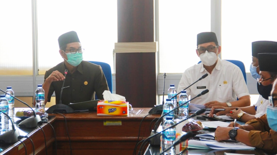 Kasus Covid-19 Melonjak, Pembelajaran Tatap Muka Tingkat SMA Ditunda