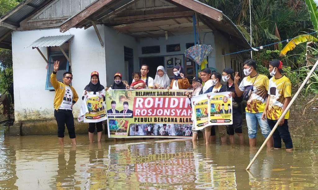 Prihatin! Relawan Rohidin Salurkan Bantuan ke Korban Banjir Kota Bengkulu