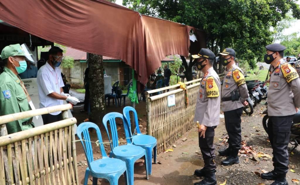 Pastikan Keamanan dan Prokes Saat Pilkada, Kapolda Bengkulu Terjun Langsung ke TPS