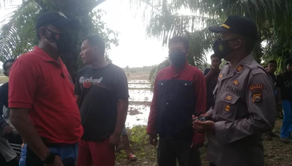 Polisi Olah TKP Penemuan Mayat yang Mengambang di Sungai Air Hitam Benteng