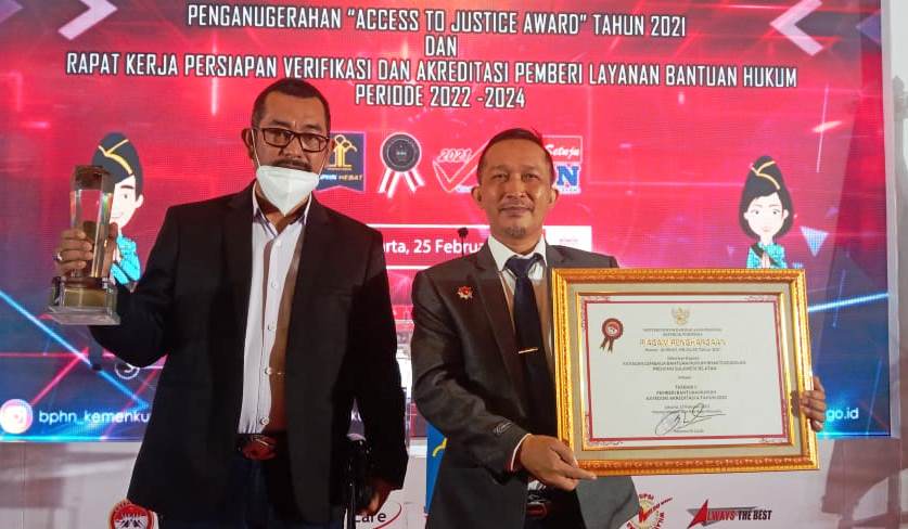 Masuk Nominasi Terbaik se-Indonesia, YLBH Bhakti Keadilan Raih Penghargaan dari Menkumham
