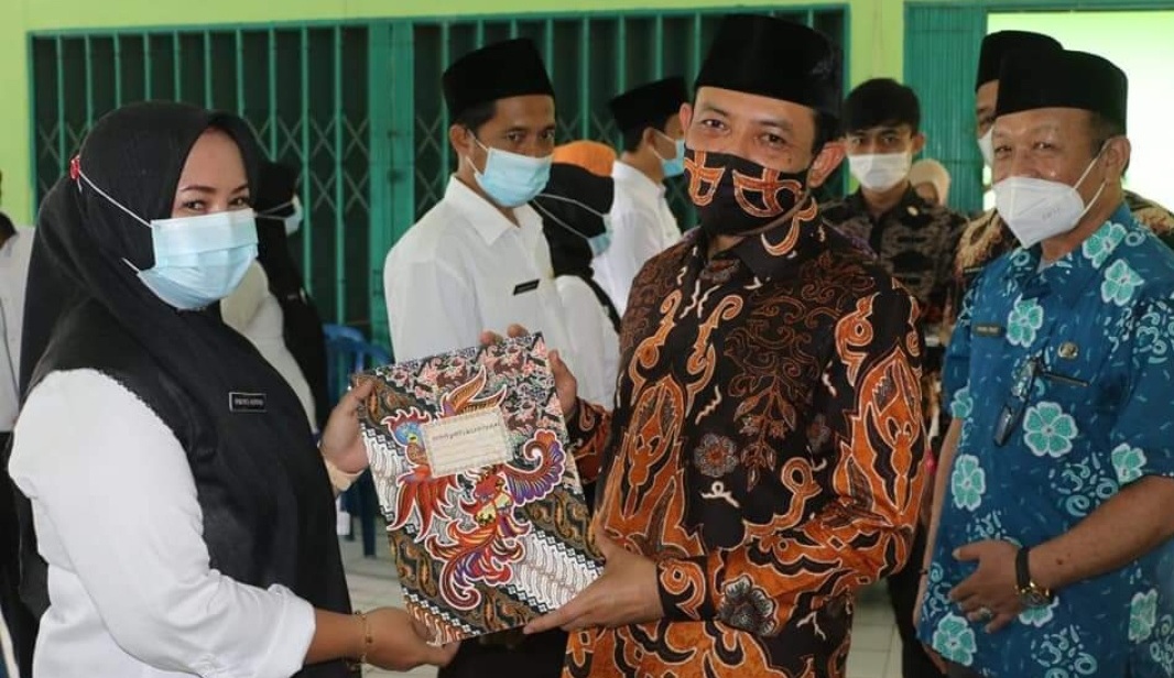 Serahkan SK P3K, Wawali Dedy: Pengangkatan Ini Murni Kebijakan Walikota