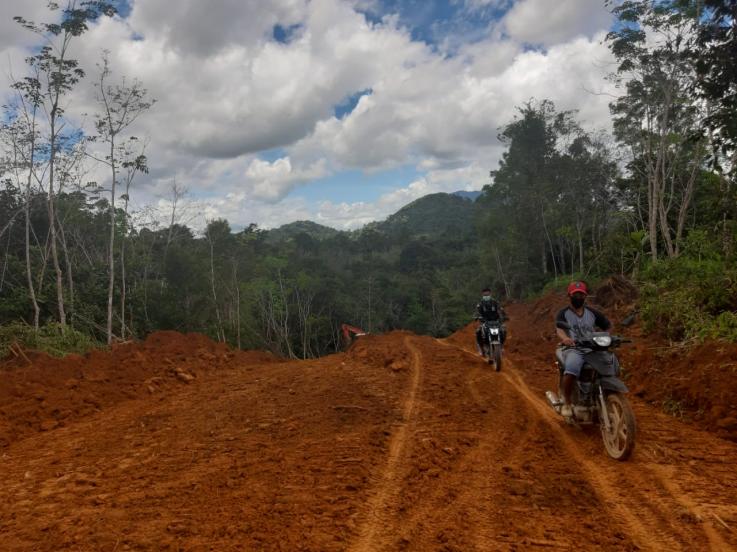 Warga Desa Tintin Kemantan Dan Desa Beringin : Gak Nyangka Akan Selebar Ini Jalannya 