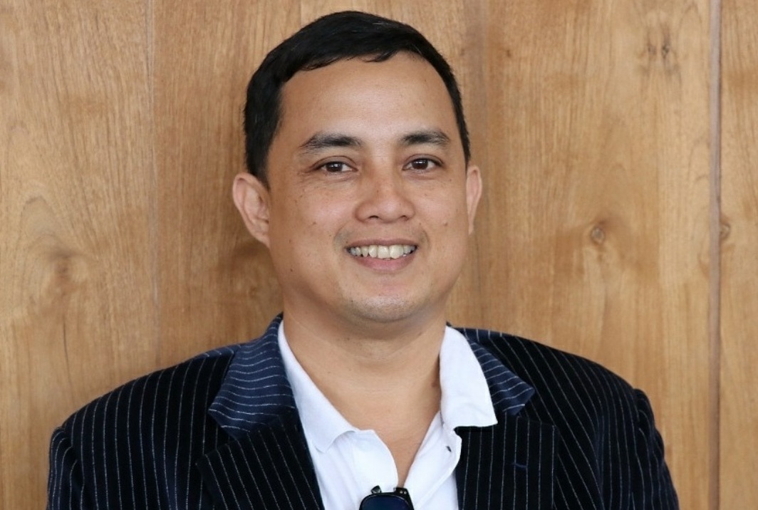 Duo V, Vaksinasi dan V Shape