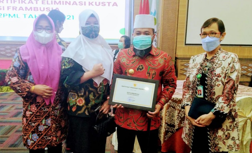 Pemkot Bengkulu Kembali Raih Penghargaan