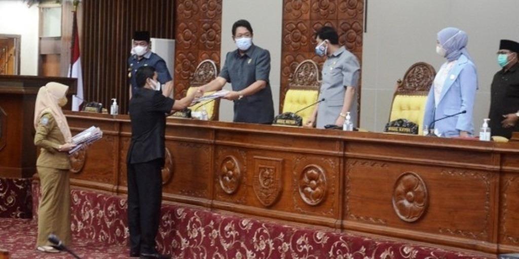 Pansus RTRW Minta Gubernur Rohidin Cabut Izin Pengelolaan Hutan