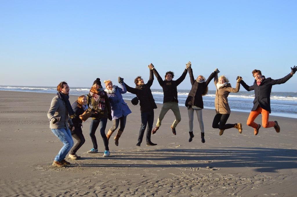 TUHAN Menciptakan Keindahan Relasi Kemanusiaan, Manusia Merusak dan Menghancurkannya