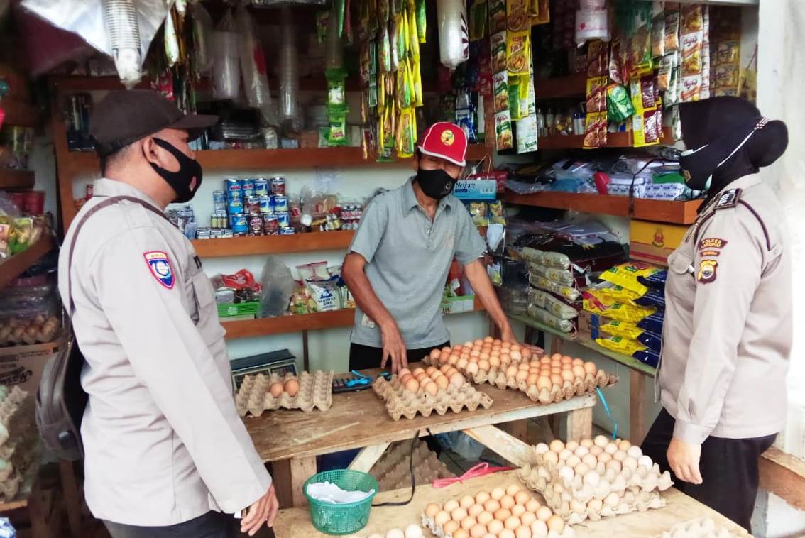 Sambang Pasar, Polres Lebong Lakukan Binluh dan Imbau Prokes Covid-19