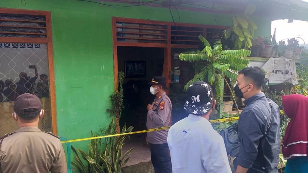 Keluarga Tolak Otopsi Jenazah yang Ditemukan di Kamar Kontrakan Kepahiang