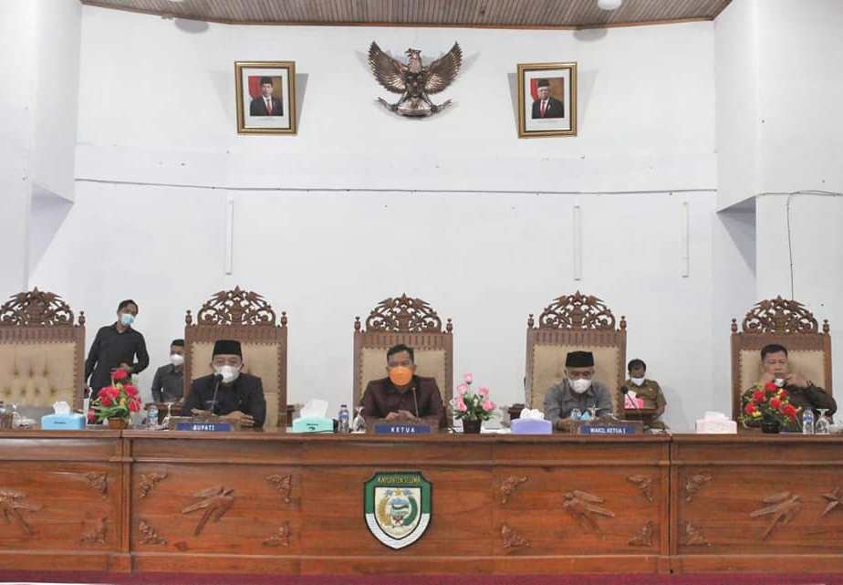 Paripurna DPRD Seluma Pendapat Akhir Fraksi-Fraksi Terhadap Tiga Raperda