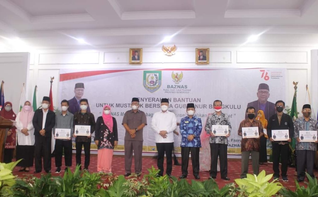 BAZNAS Bersama Gubernur Bengkulu Serahkan Bantuan untuk Mustahik
