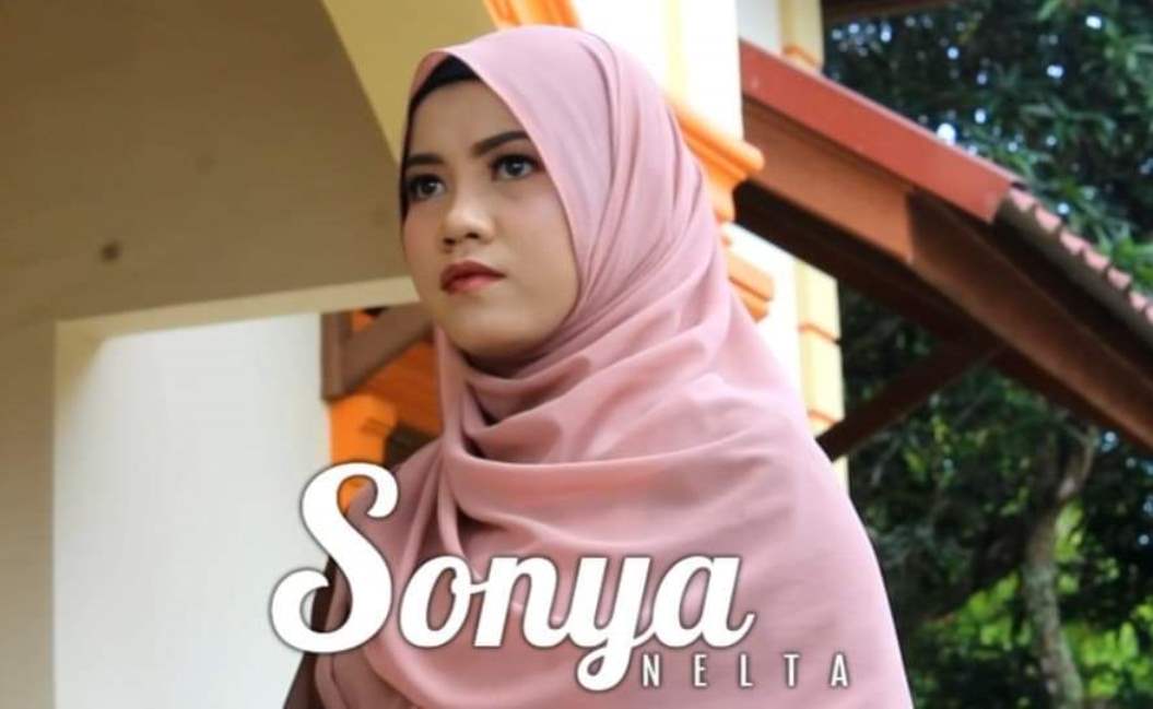 Sonya Nelta Anak Panti Bersuara Merdu Rilis Videoklip Lagu Raudah Aku Rindu