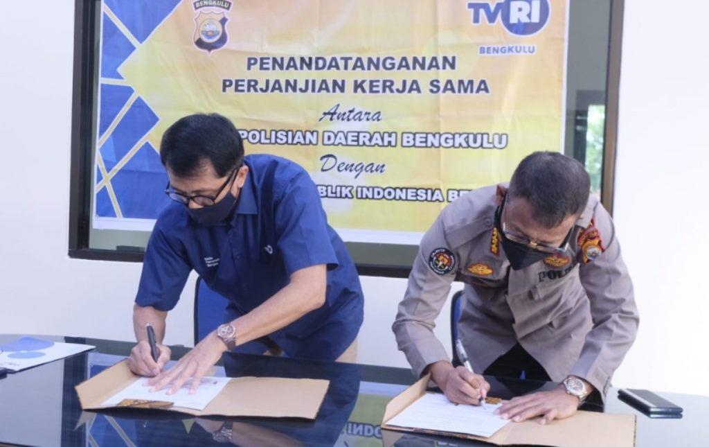 Polda dan TVRI Bengkulu Tandatangani Perjanjian Kerja Sama