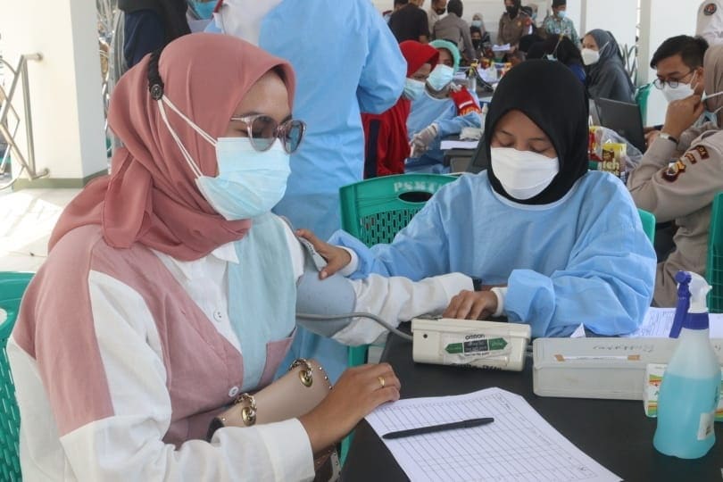 Masyarakat Bengkulu Antusias Ikuti Vaksinasi Merdeka