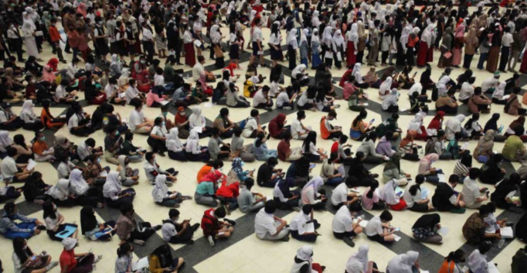 Menuju Covid-19 Sebagai Endemi, Menkominfo: Ayo Perkuat Disiplin Bermasker dan Segerakan Vaksinasi