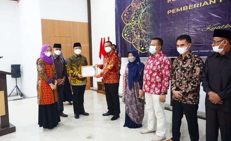 Sumbang Pajak Terbesar, Bank Bengkulu Raih Penghargaan DJP