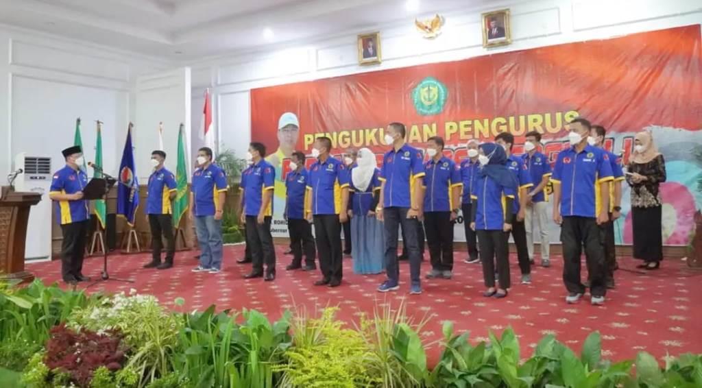 Dipimpin Sumardi, Pengurus Perpani Dilantik Gubernur Rohidin