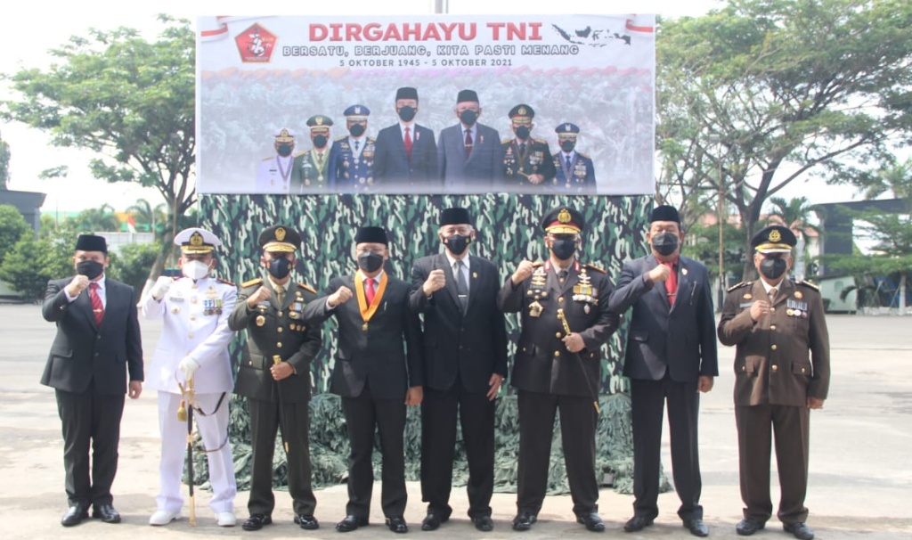 Gubernur Rohidin Apresiasi Kontribusi TNI Tangani Covid-19 di Bengkulu