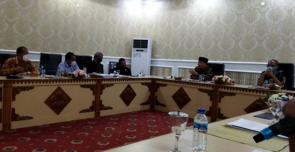 Mediasi Warga vs PT. Pamor Ganda, Gubernur: Tuntutan Masyarakat Harus Diakomodir