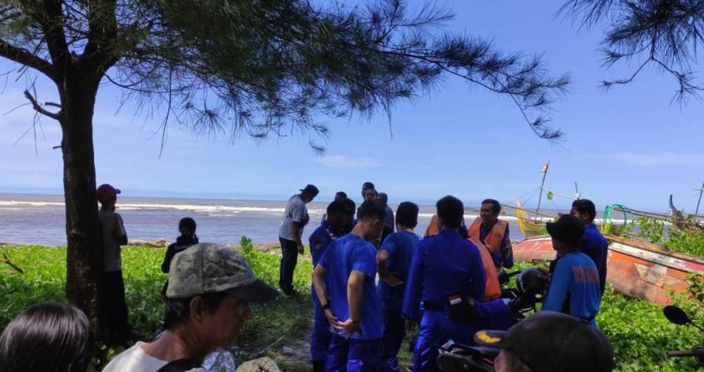 2 dari 3 Orang Bocah yang Terseret Ombak di Muara Sungai Hitam Ditemukan