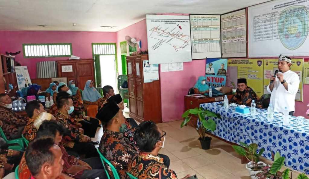 Wawali Dedy Minta Pelayanan di Kantor Lurah Seperti Bank