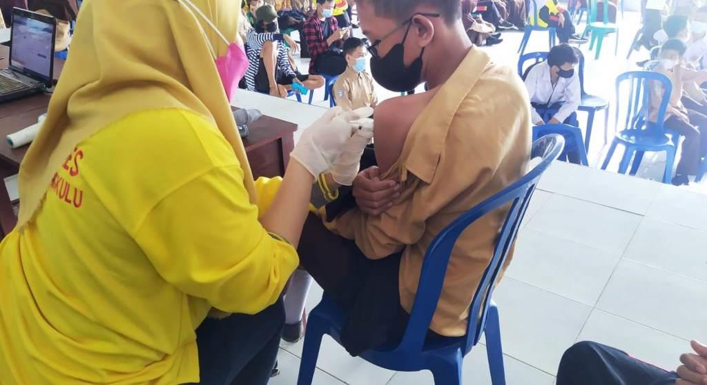 Polres Jajaran Polda Bengkulu Terus Gencarkan Vaksinasi Covid-19