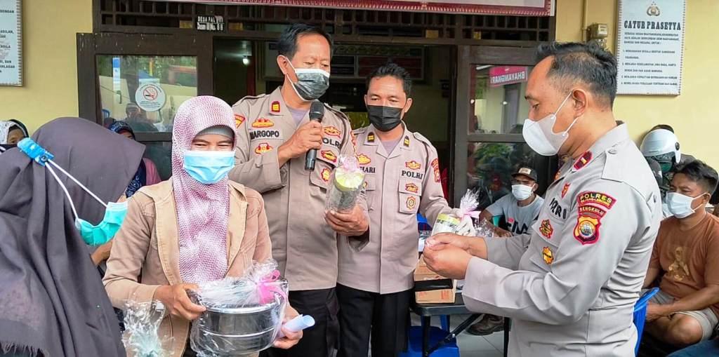 Percepat Vaksinasi Covid-19, Polres RL Kembali Gelar Gerai Vaksin Presisi