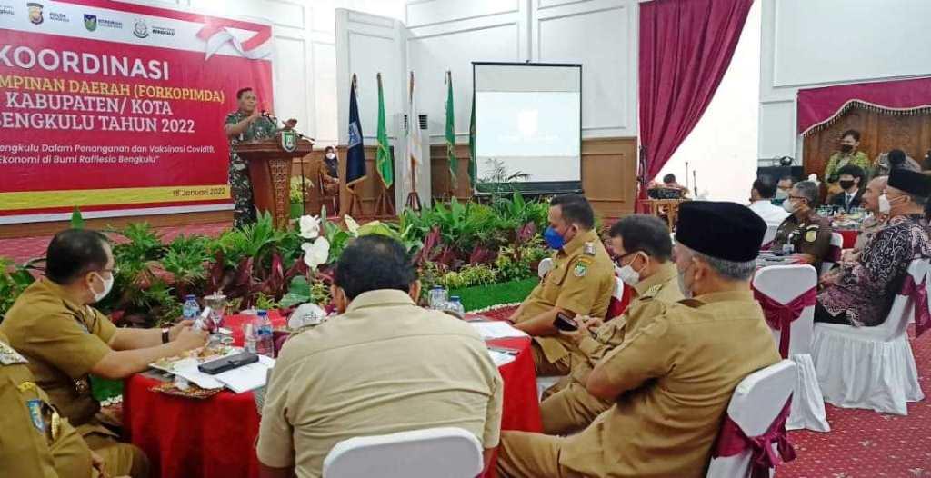 Pemda dan Forkopimda Perkuat Sinergi Genjot Vaksinasi