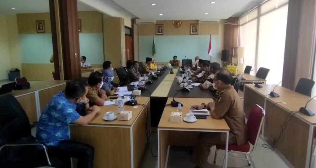Forum Komite SMA/SMK Minta SE Gubernur Rohidin Dicabut