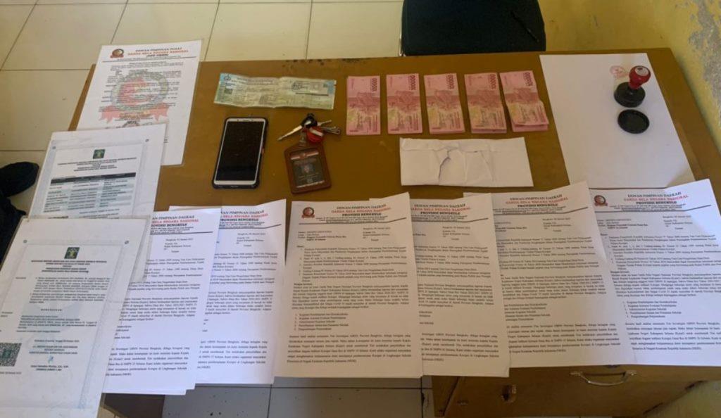 Oknum LSM Kena OTT di Seluma