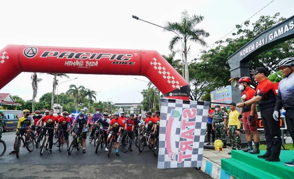 Korem 041/Gamas Gelar Fun Bike Rayakan HUT ke-76