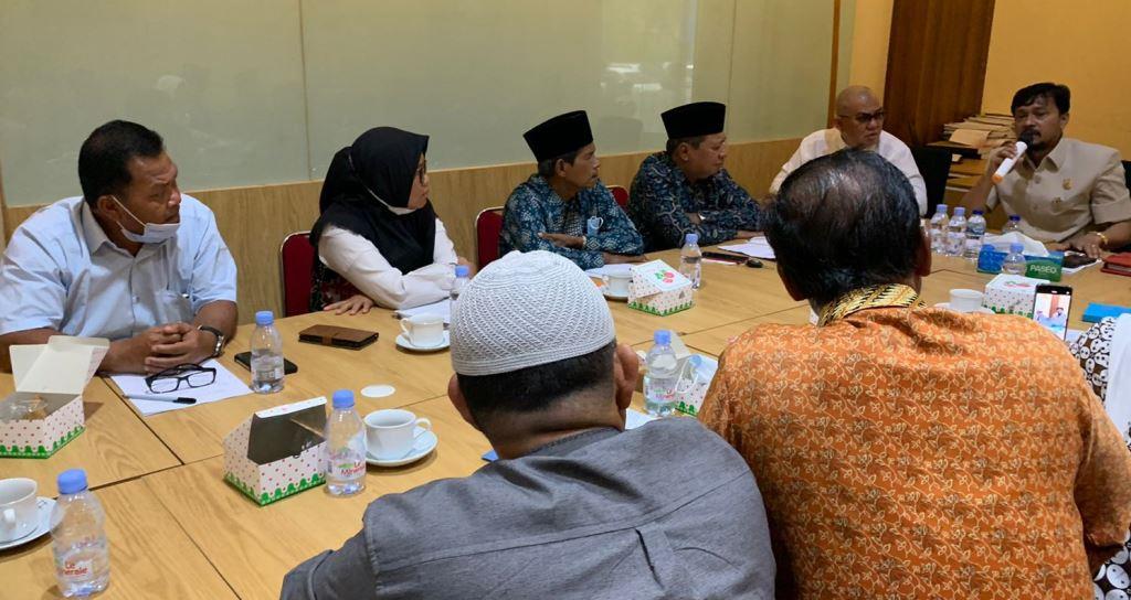 Waka II DPRD Provinsi Bengkulu Terima Audiensi FKK SMA/SMK Terkait SE Gubernur