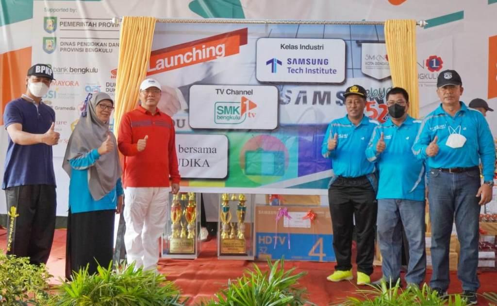 Inovasi Pendidikan SMKN 1 Kota Bengkulu Diapresiasi Gubernur