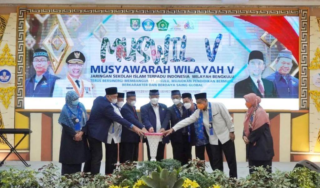 Muswil V JSIT Bengkulu, Terus Komitmen Tingkatkan Mutu Pendidikan
