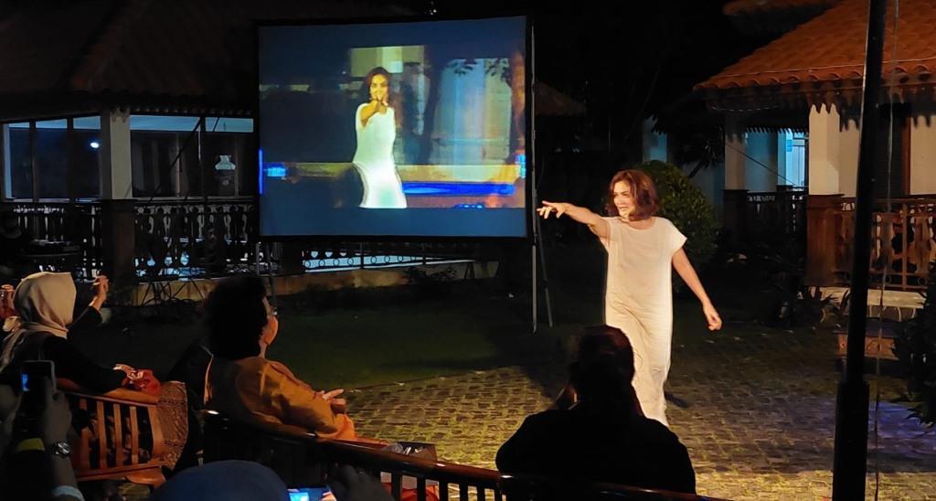 Atiqah Hasiholan Bangkitkan Kembali Marsinah di Peluncuran Buku Ratna Sarumpaet