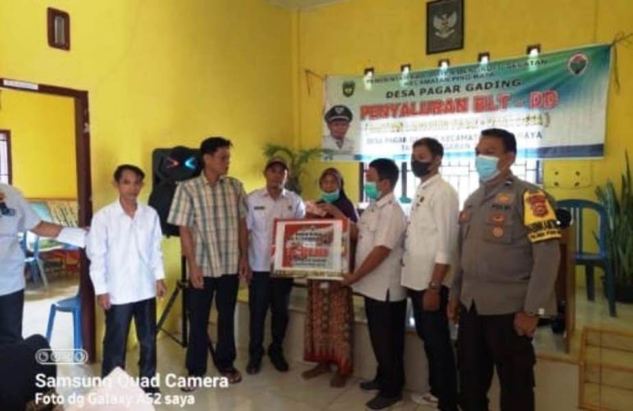 Pemdes Pagar Gading Mulai Salurkan BLT Dana Desa