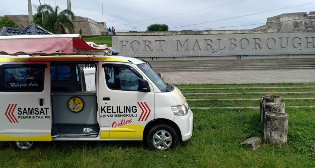 Liburan Sambil Bayar Pajak di Samsat Holiday